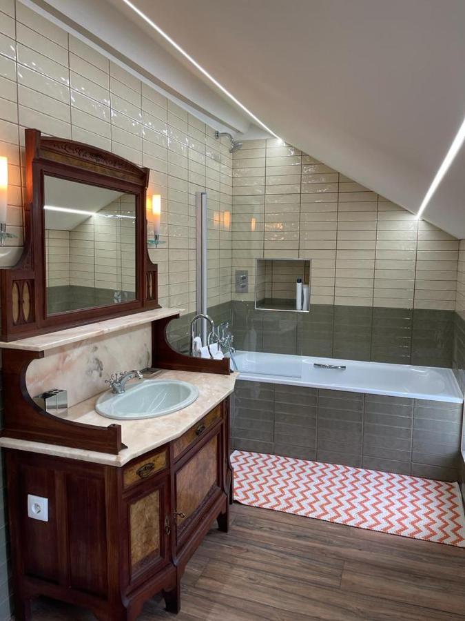Vintage Balcony Guesthouse Ovar Extérieur photo