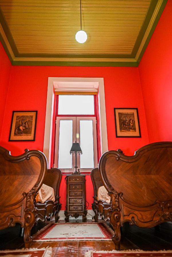 Vintage Balcony Guesthouse Ovar Extérieur photo